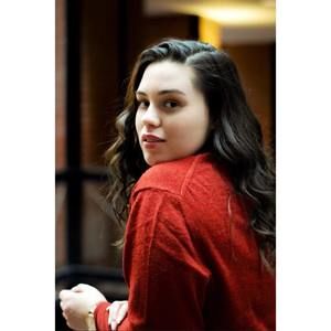 Meet your Posher, Laurie